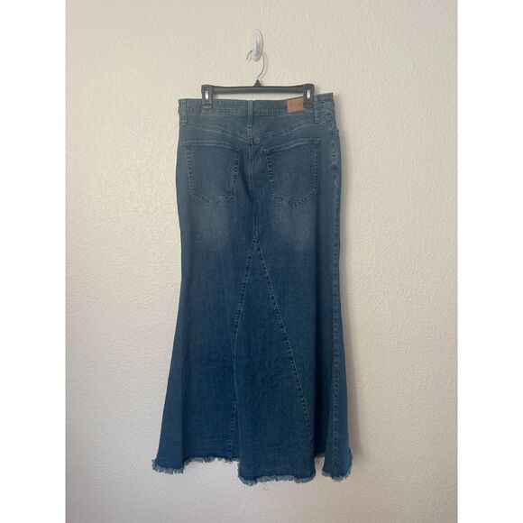 Show Me Your MuMu Blue Denim Maxi Skirt with Front Slit - Picture 6 of 12